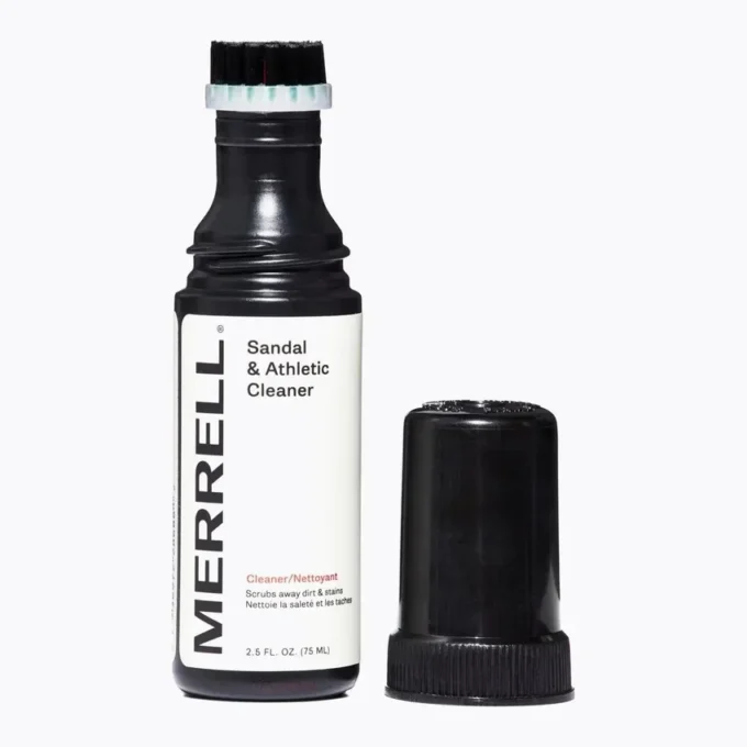 2,5 oz de Produto de Limpeza para Sandálias e Calçado Desportivo 2,5 oz de Produto de Limpeza para Sandálias e Calçado Desportivo