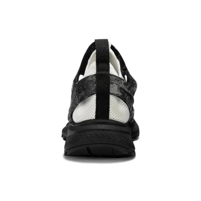 Hydro Runner “Black White”